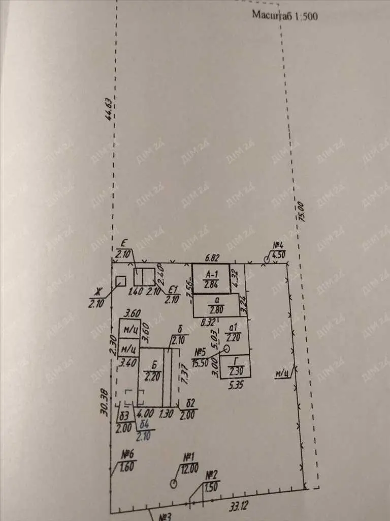 Ваці. Будинок з комунікаціями.