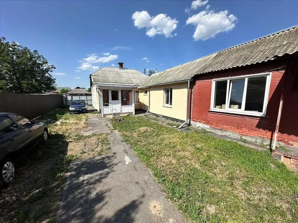 Будинок в центральній частині міста!