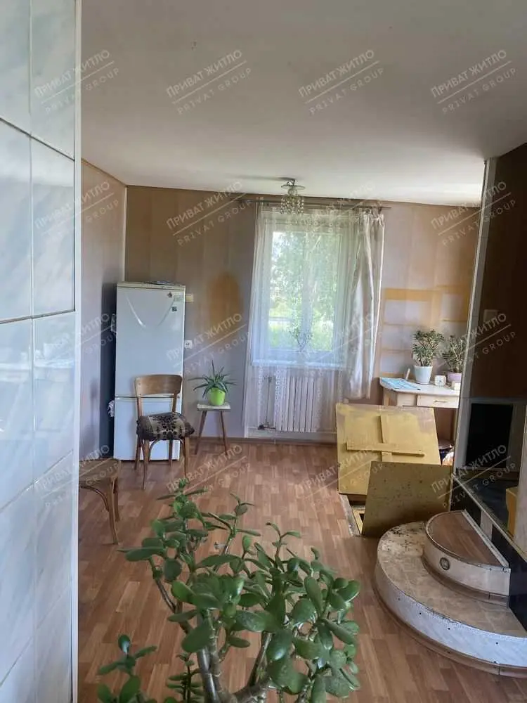 Продається цегляний будинок на Подолі