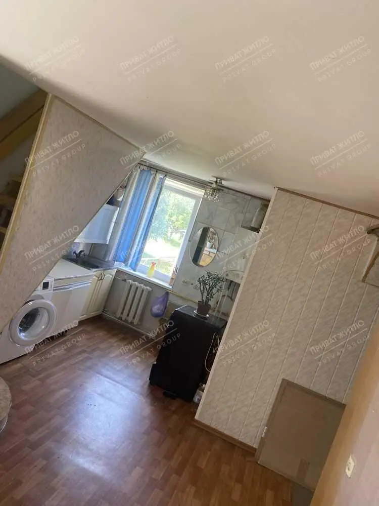 Продається цегляний будинок на Подолі