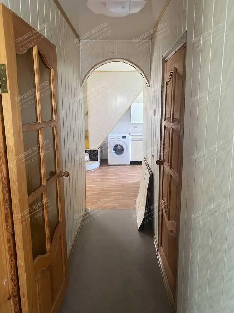 Продається цегляний будинок на Подолі