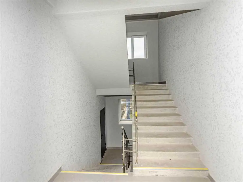 Продаж видової дворівневої квартири в ЖК "Стандарт"