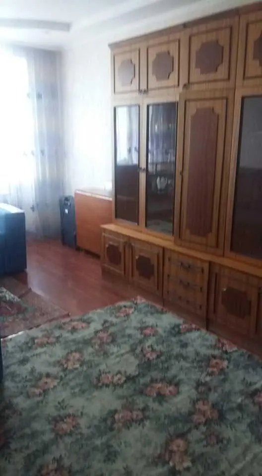 Двокімнатна квартира на Алмазному!