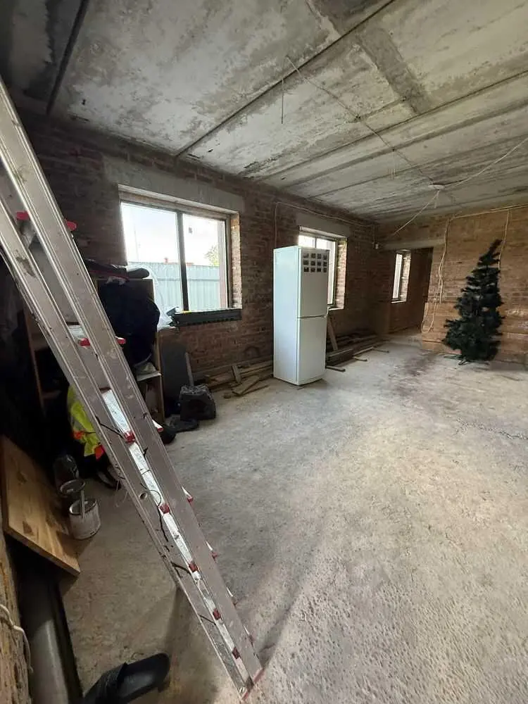 Новий будинок в Петрівці