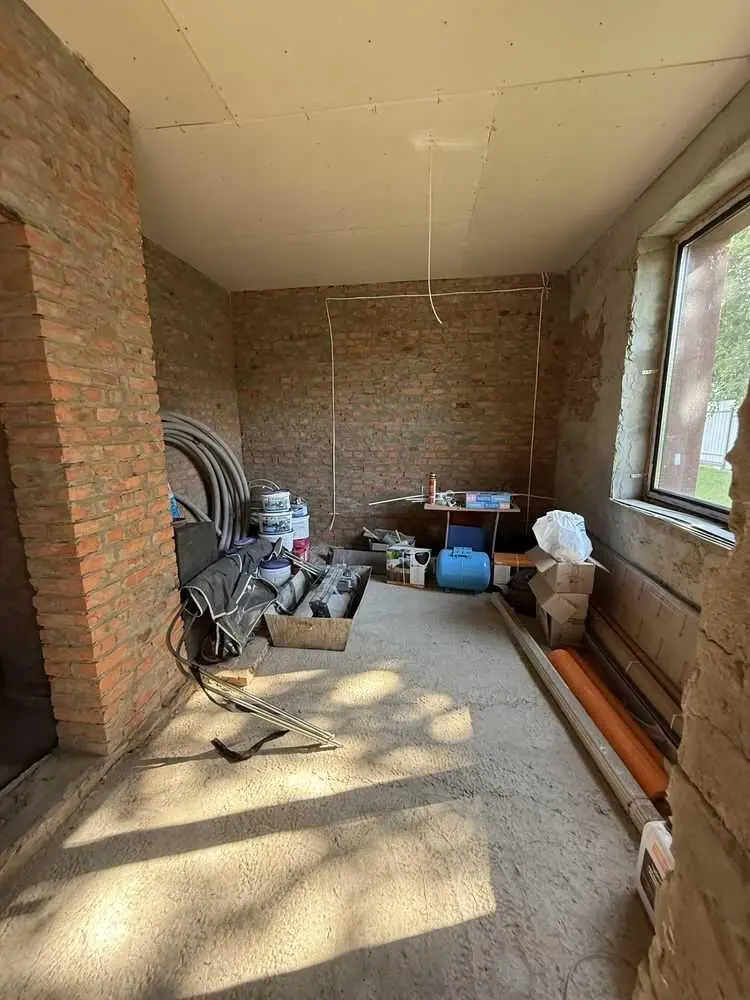 Новий будинок в Петрівці