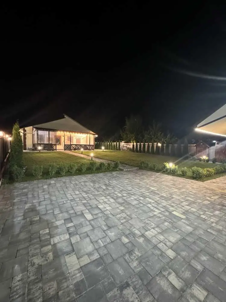 Новий будинок в Петрівці