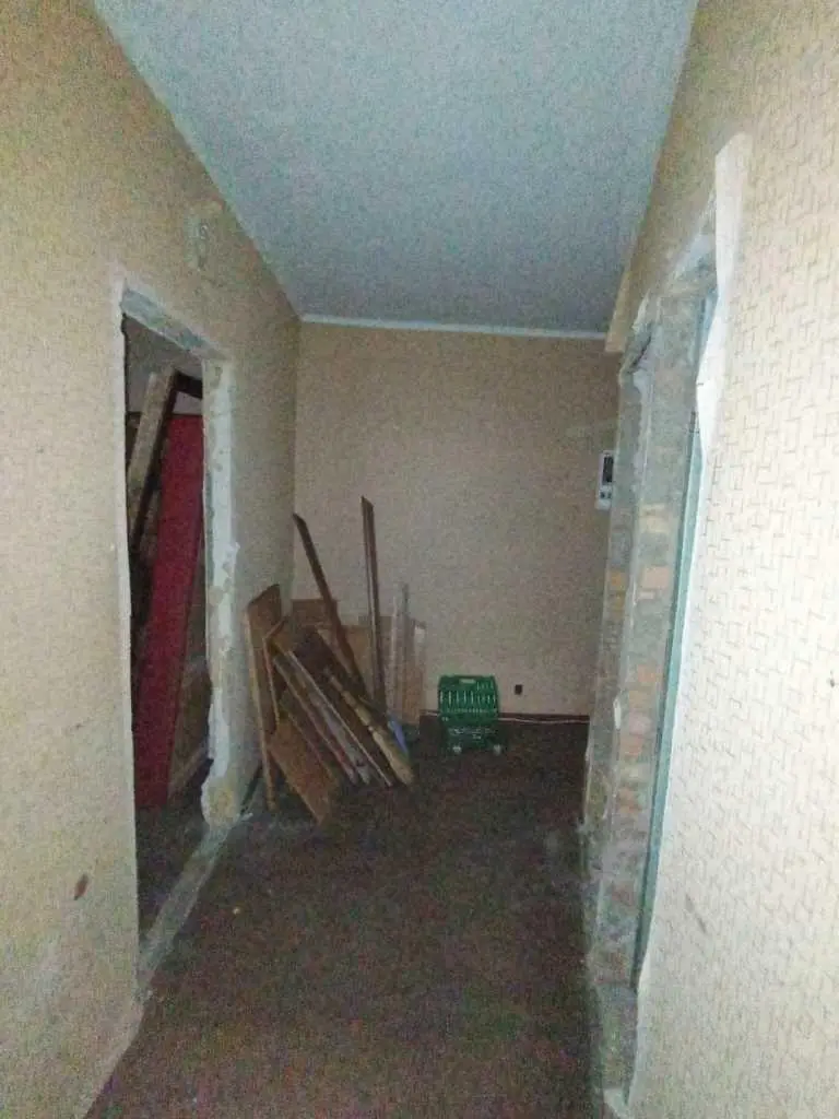 Бюджетна двокімнатна квартира на Браїлках!