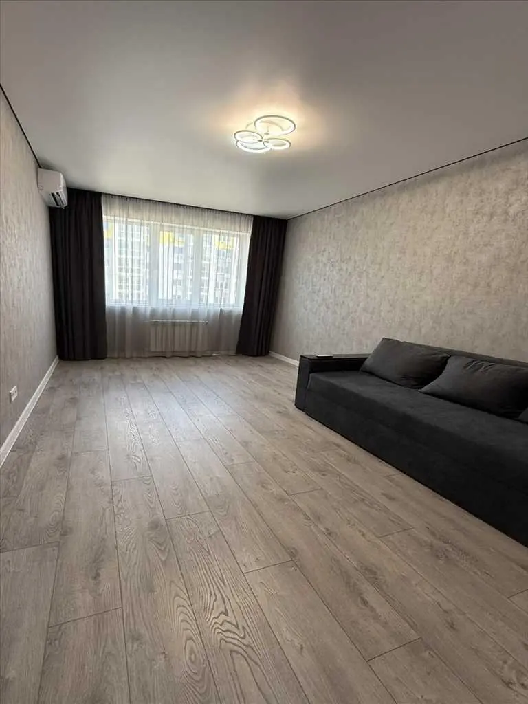 Однокімнатна квартира  в новобудові!