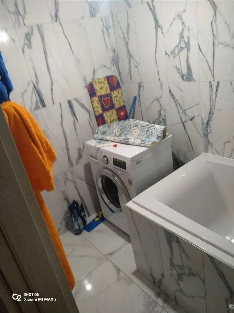 Простора квартира в новобудові!