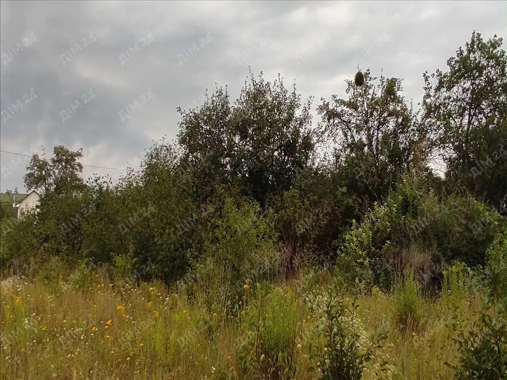 Земельна ділянка з будинком під ремонт, Івонченці