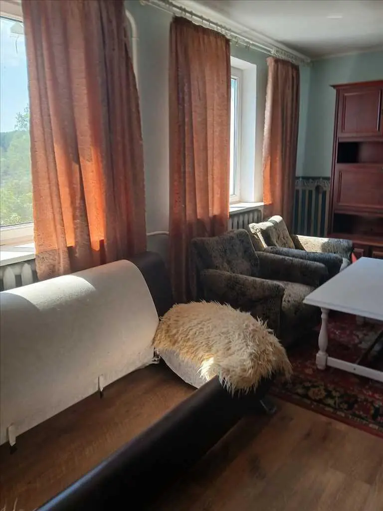 Будинок під хостел або для великої родини в Яру