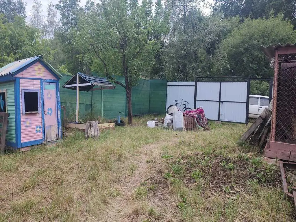 Будинок під ремонт у передмісті