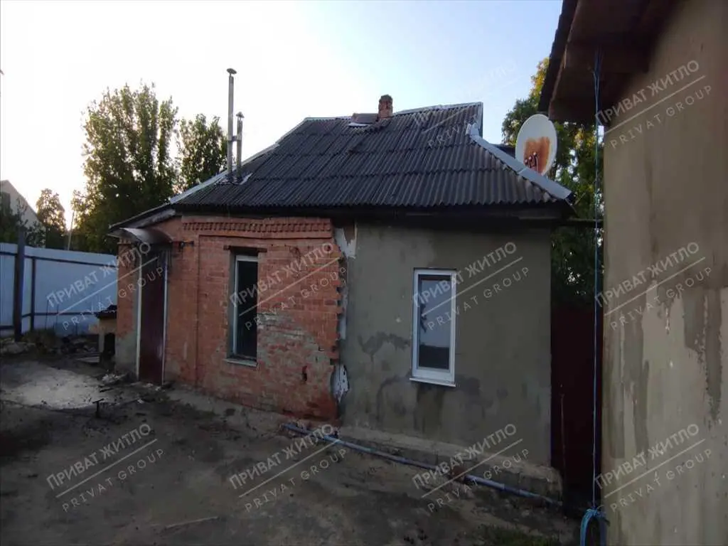 Приватний будинок в Карлівці!