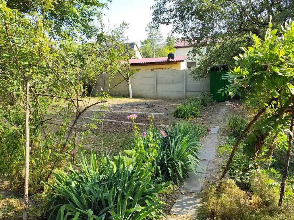 Продається дача на Вороніна