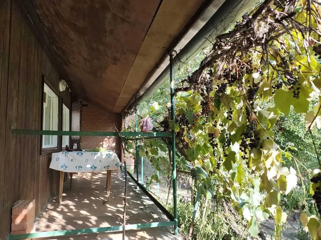 Продається дача на Вороніна