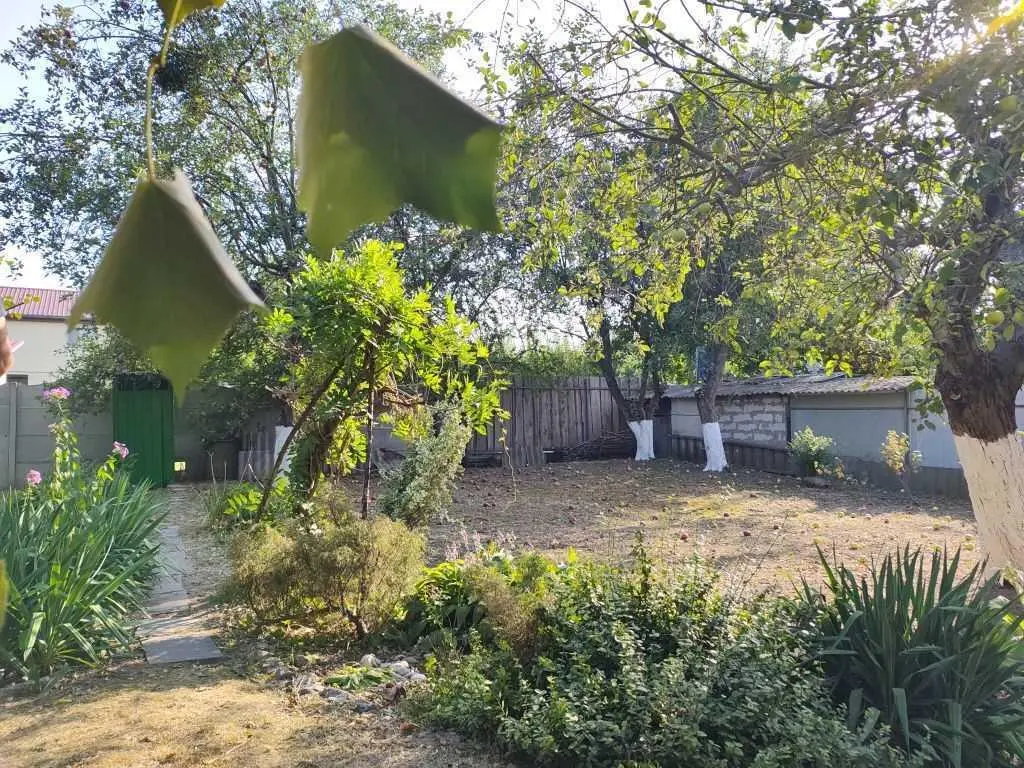 Продається дача на Вороніна