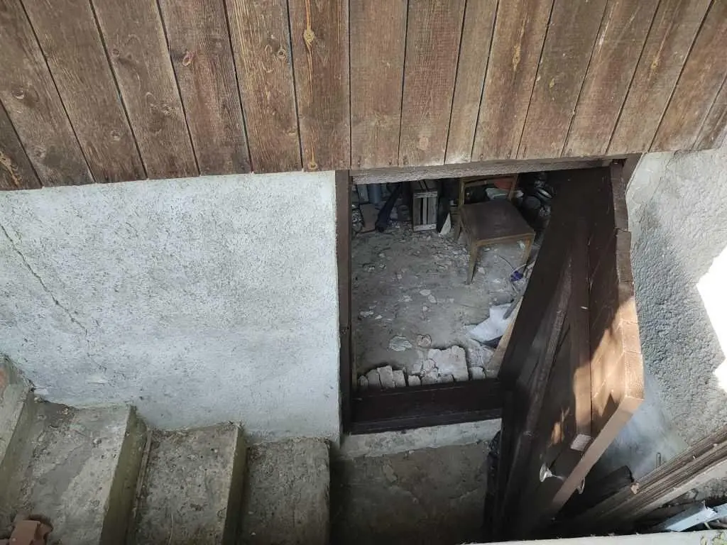 Продається дача на Вороніна