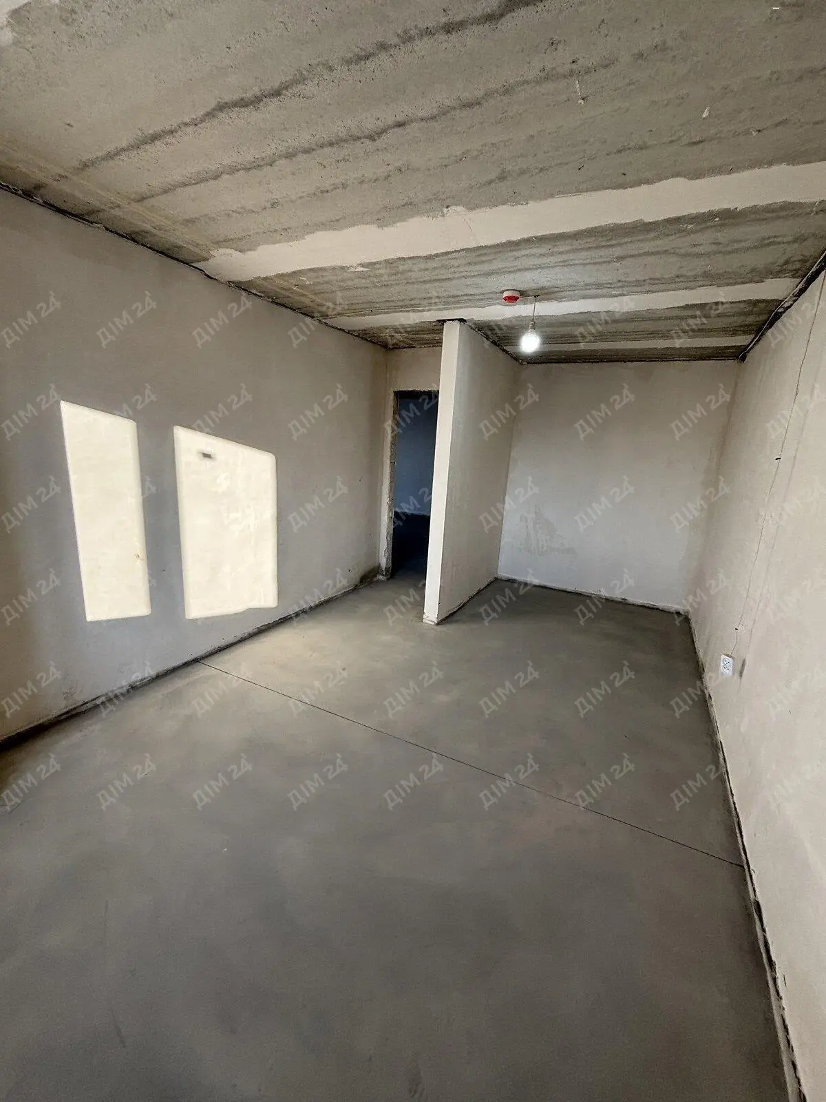 Левада. Вартість нижче ринкової.