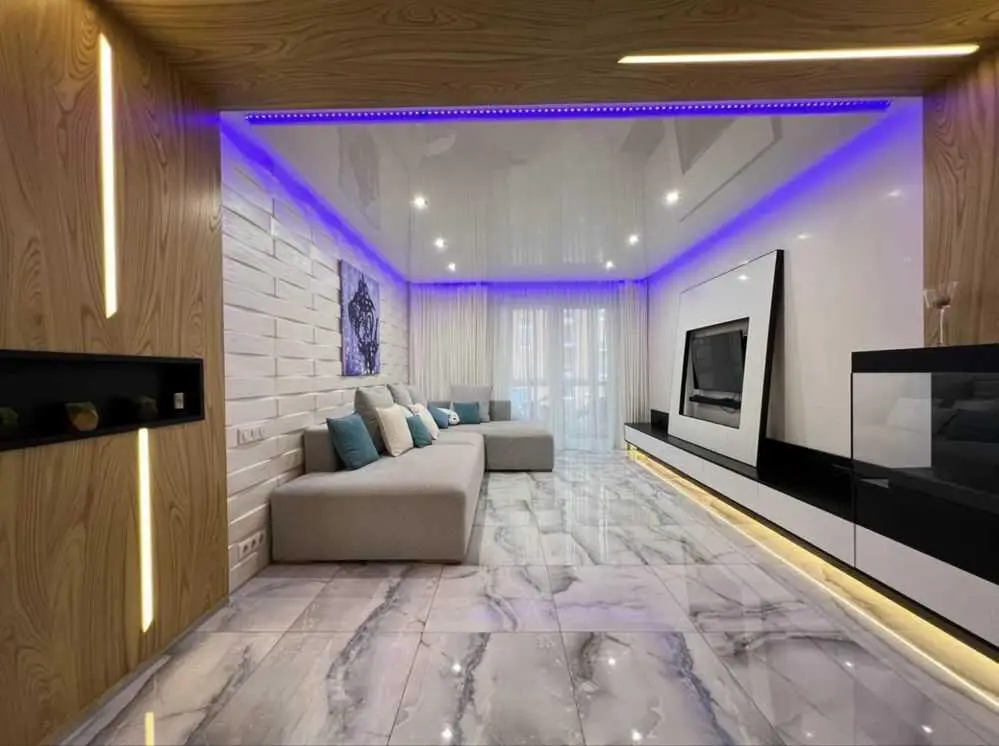 Чотирикімнатна квартира з індивідуальним опаленням поруч з ТД "ЦУМ"