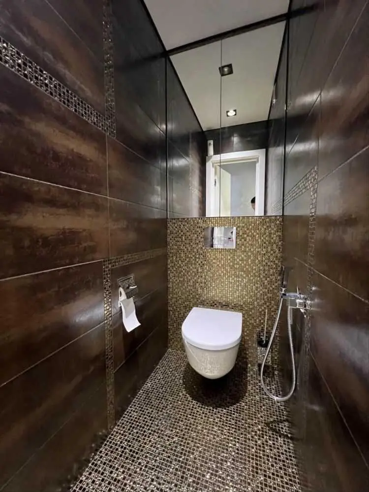 Чотирикімнатна квартира з індивідуальним опаленням поруч з ТД "ЦУМ"