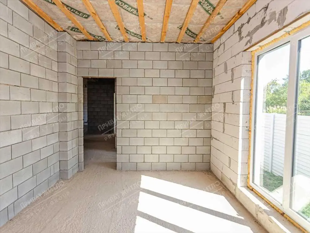 Продається будинок, у якому відчувається затишок і гармонія з першого кроку.
