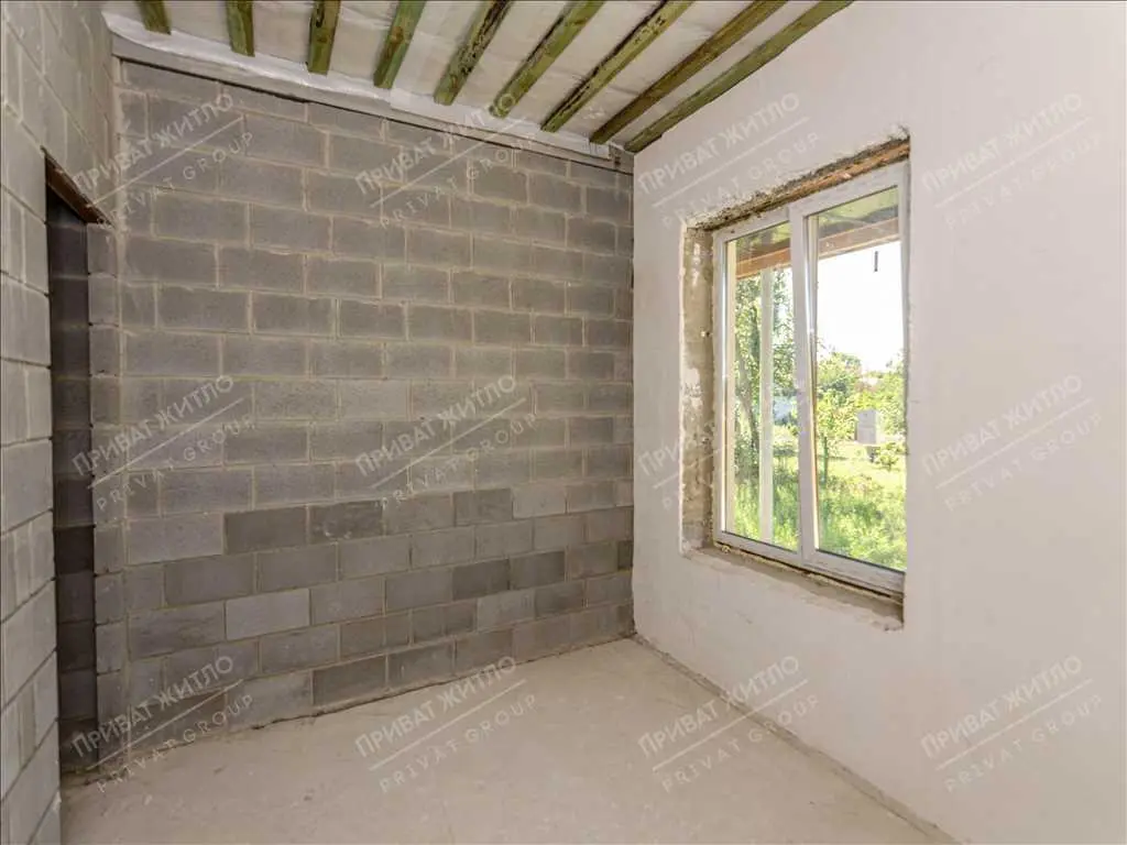 Продаж окремого будинку в європейському стилі