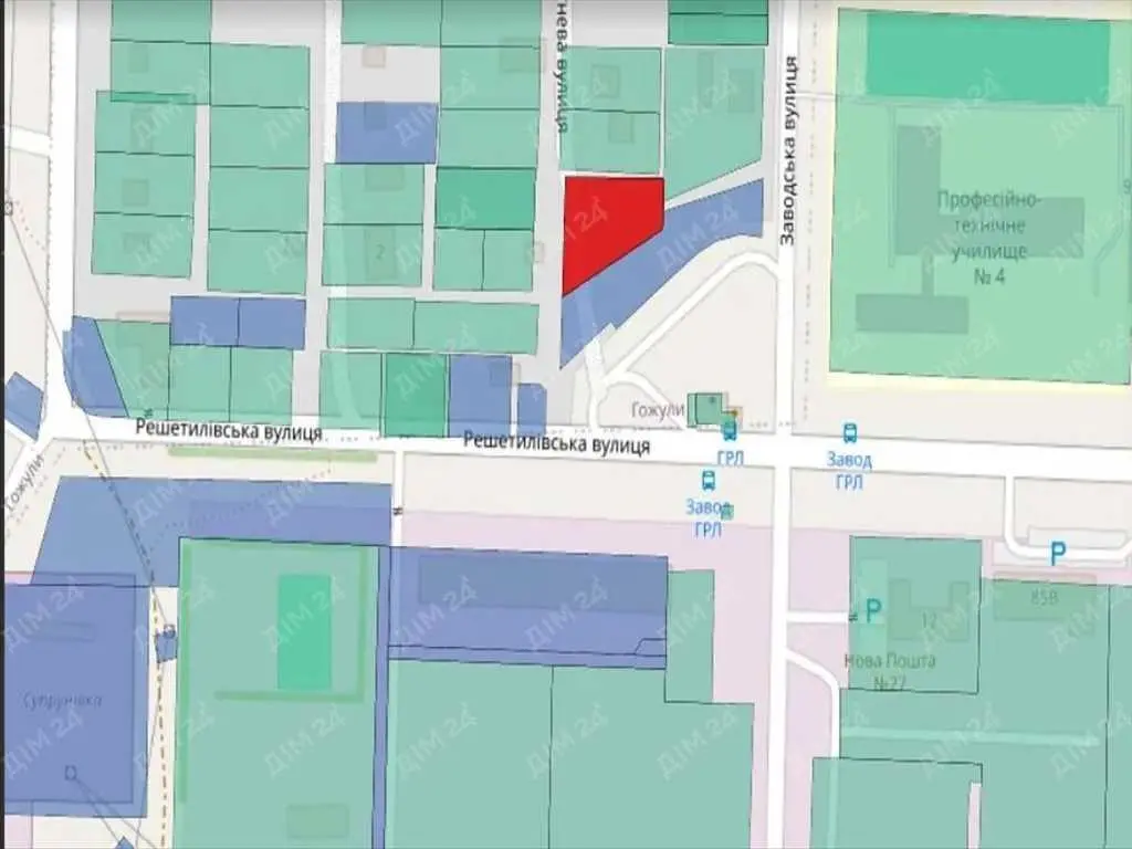 Ділянка під комерцію в місті!