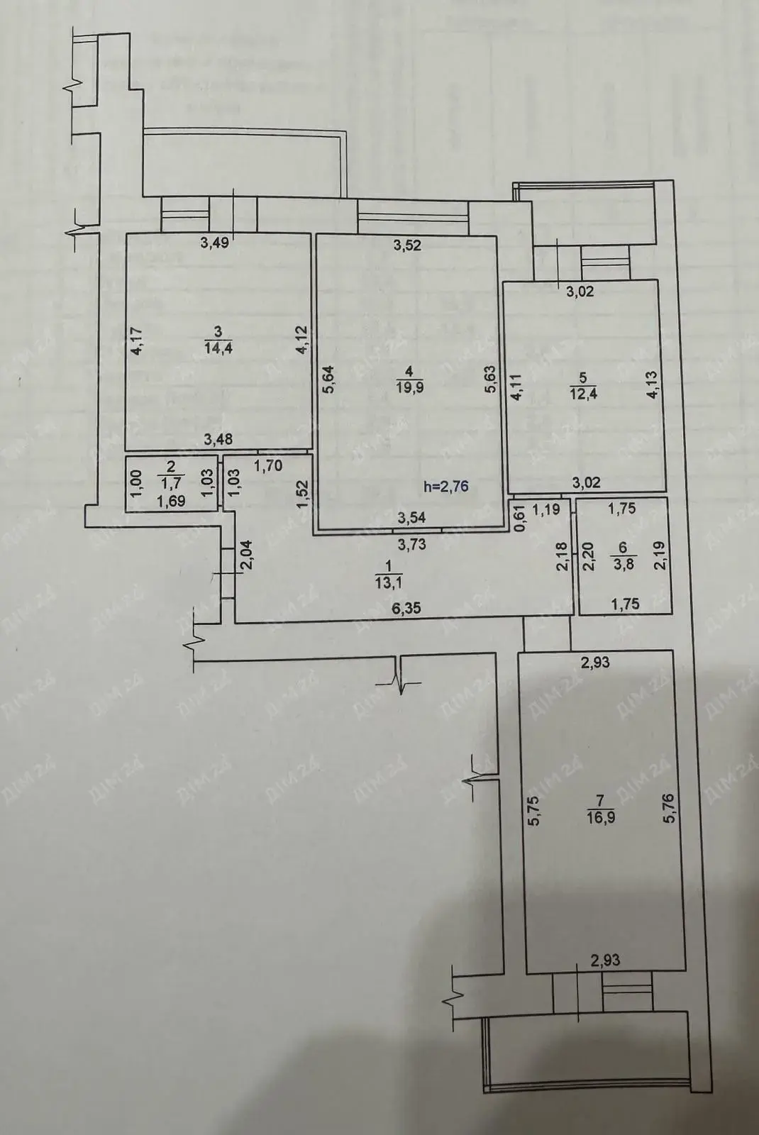 Простора 3-кімнатна з автономним опаленням та коморою