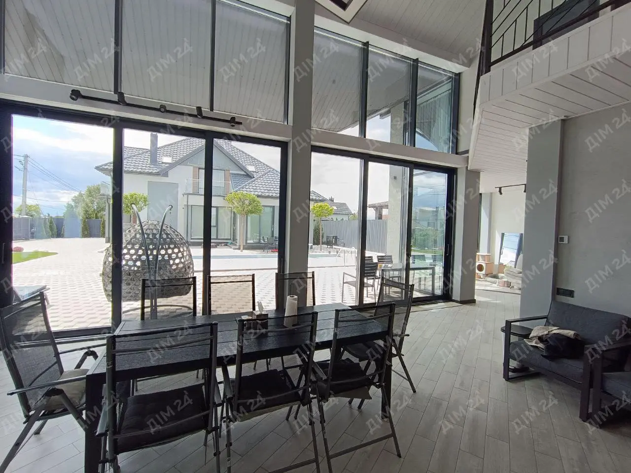 Будинок мрії у місті, мікрорайон Браїлки.