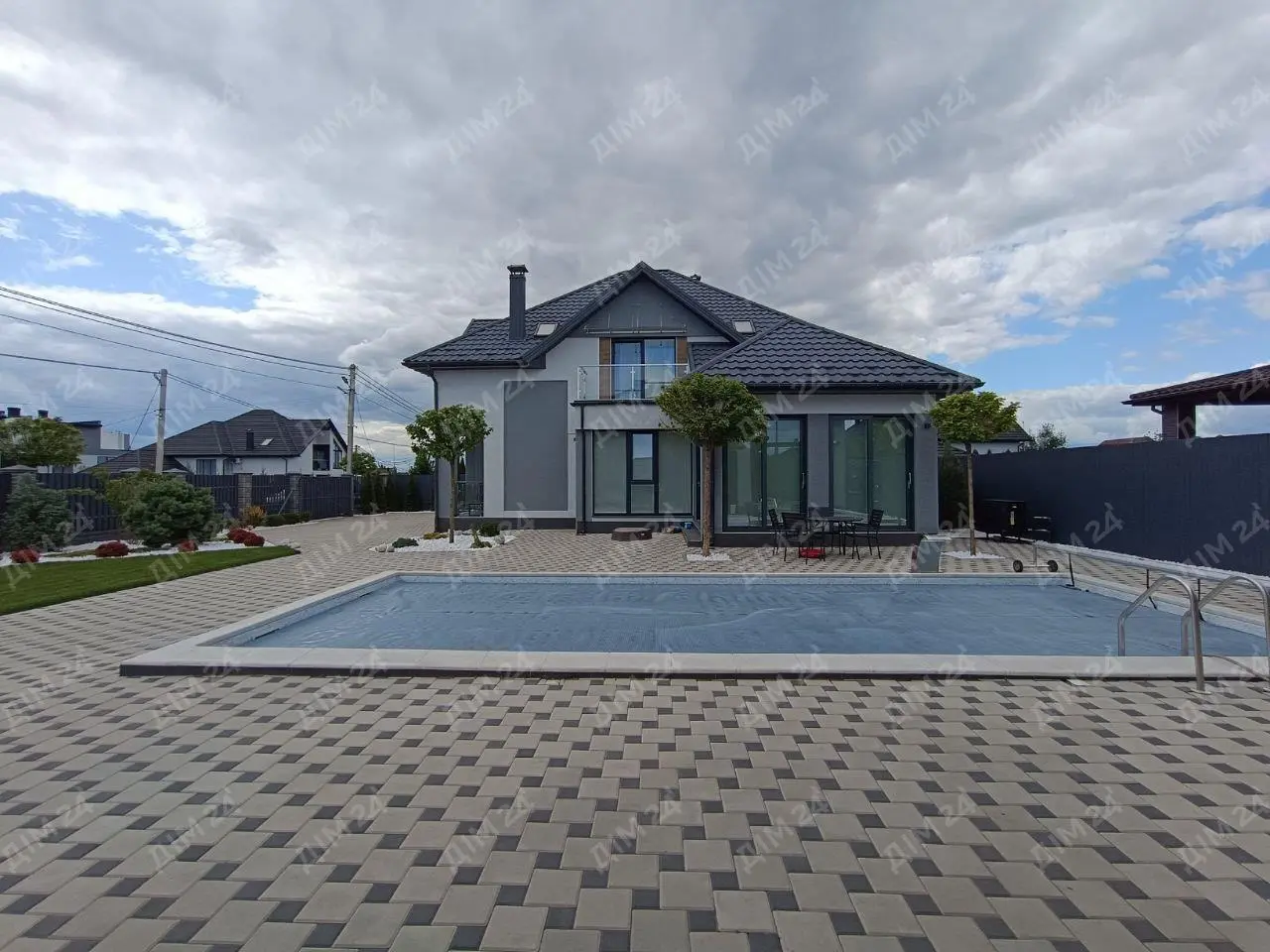 Будинок мрії у місті, мікрорайон Браїлки.