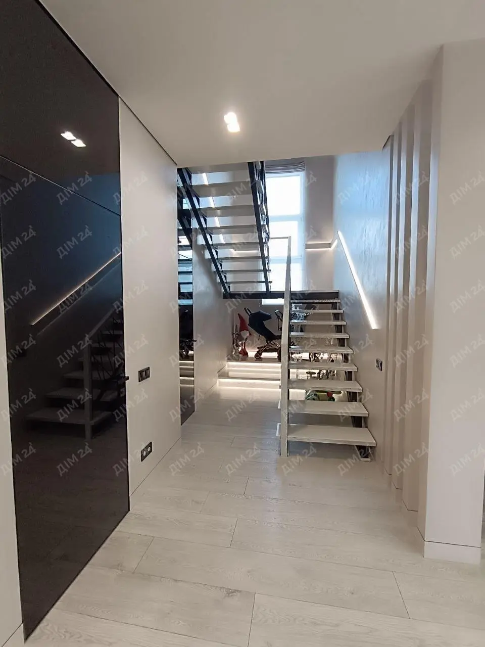 Будинок мрії у місті, мікрорайон Браїлки.