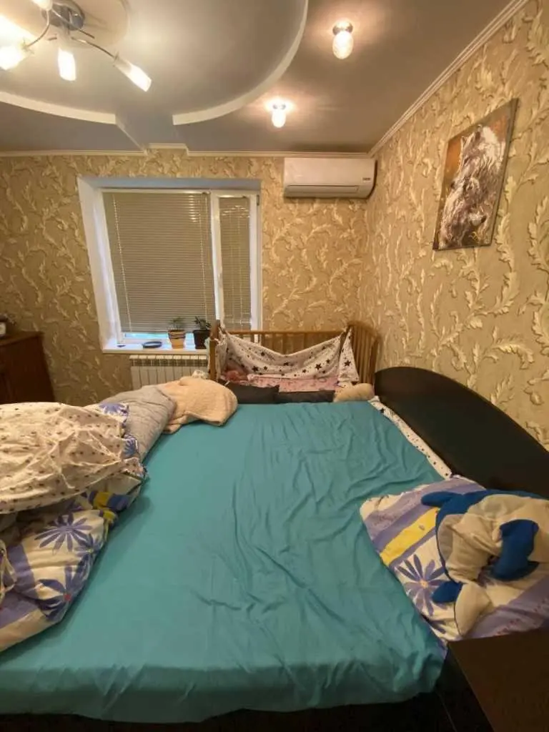 Окремий будинок для великої родини!