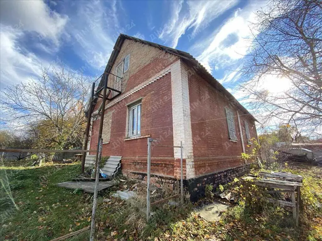 Окремий будинок в Супрунівці (4 км до м-ну Половки).