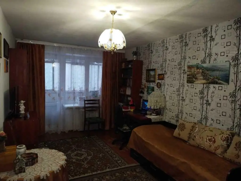 3 кімнатна район Березового скверу