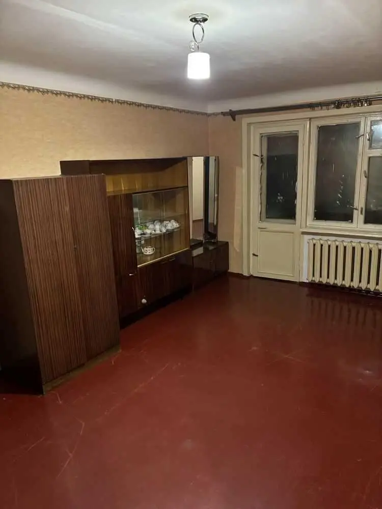 Двокімнатна квартира на зупинці 23 вересня 