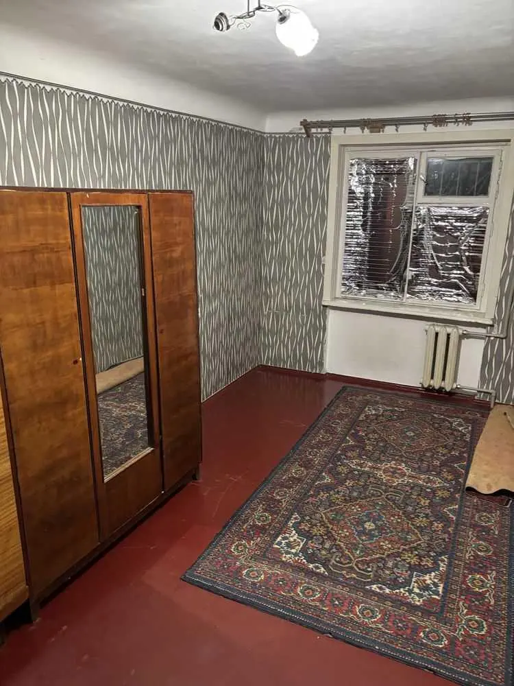 Двокімнатна квартира на зупинці 23 вересня 