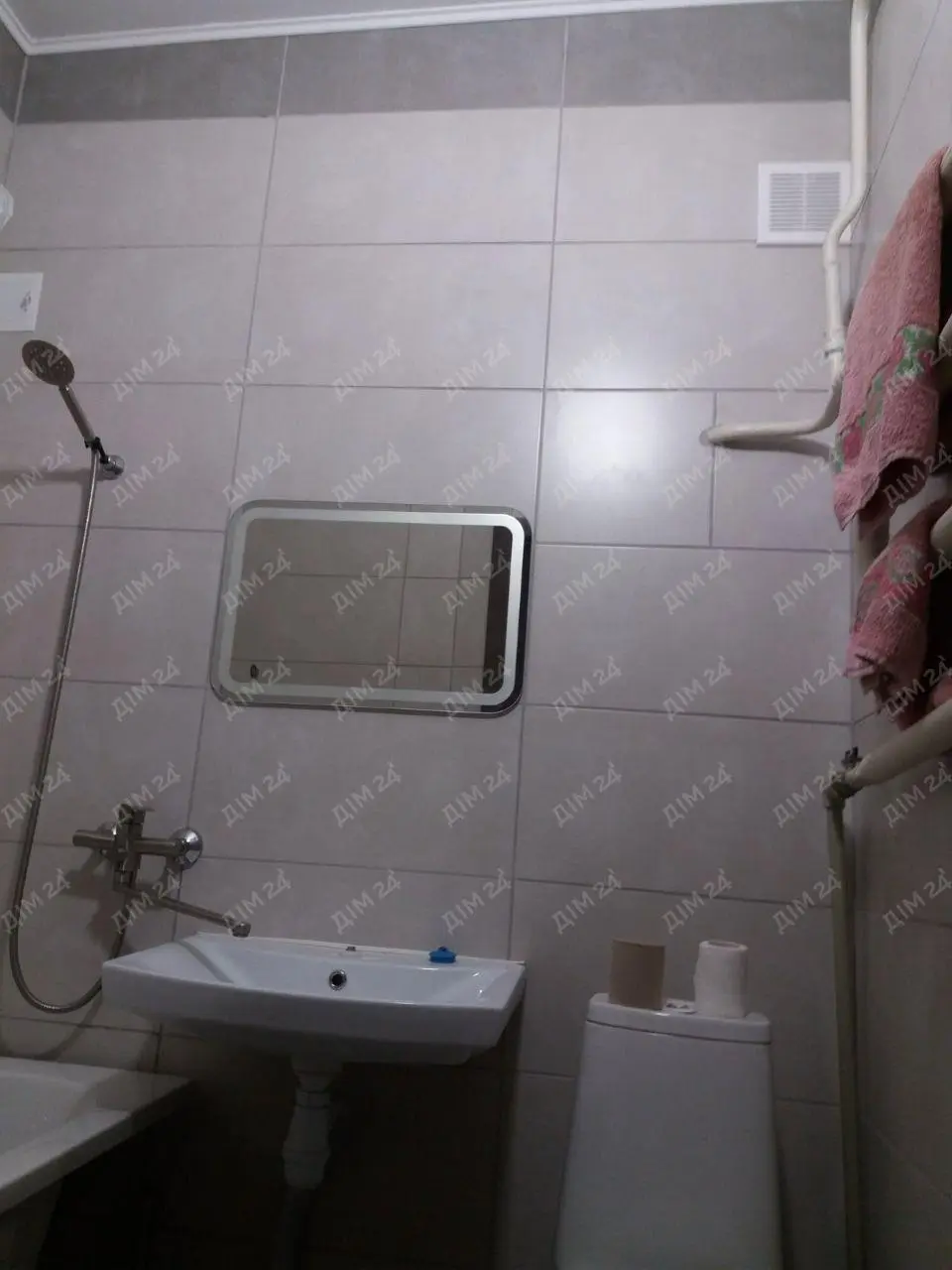 Однокімнатна квартира на Браїлках.