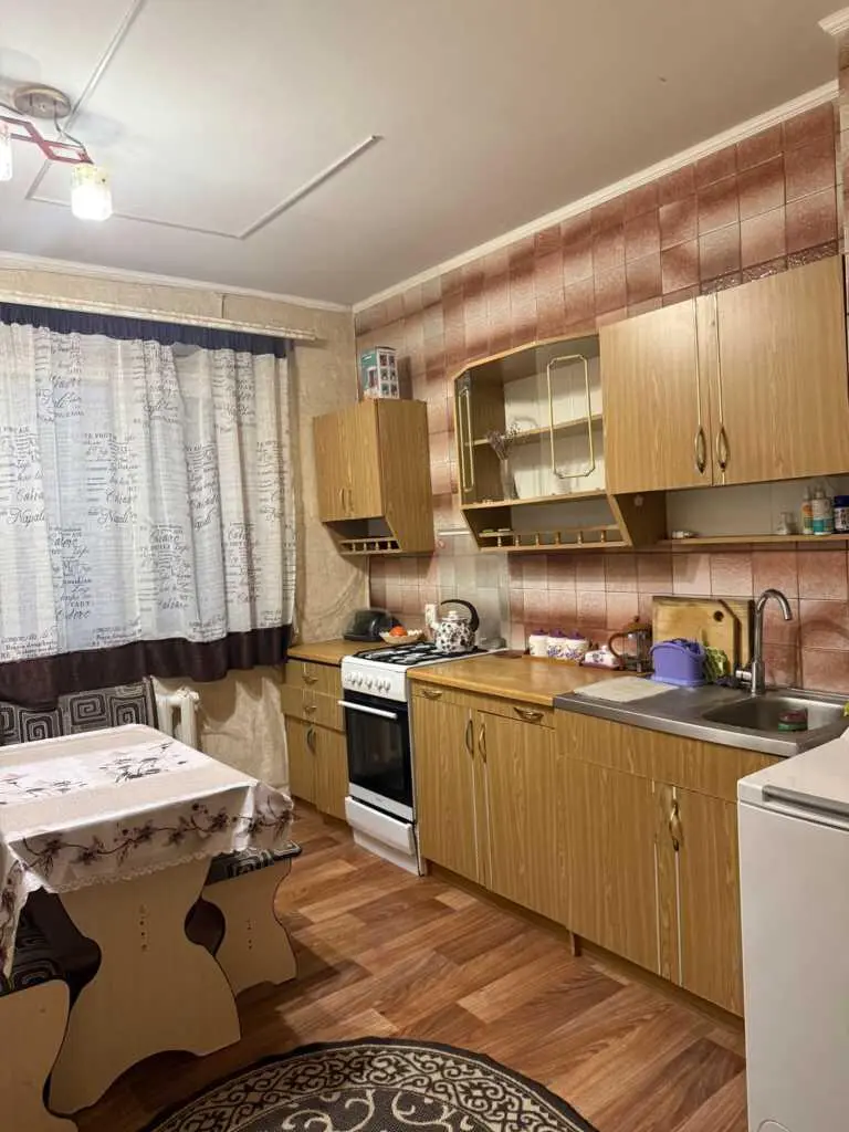 Трикімнатна квартира на Огнівці з ремонтом