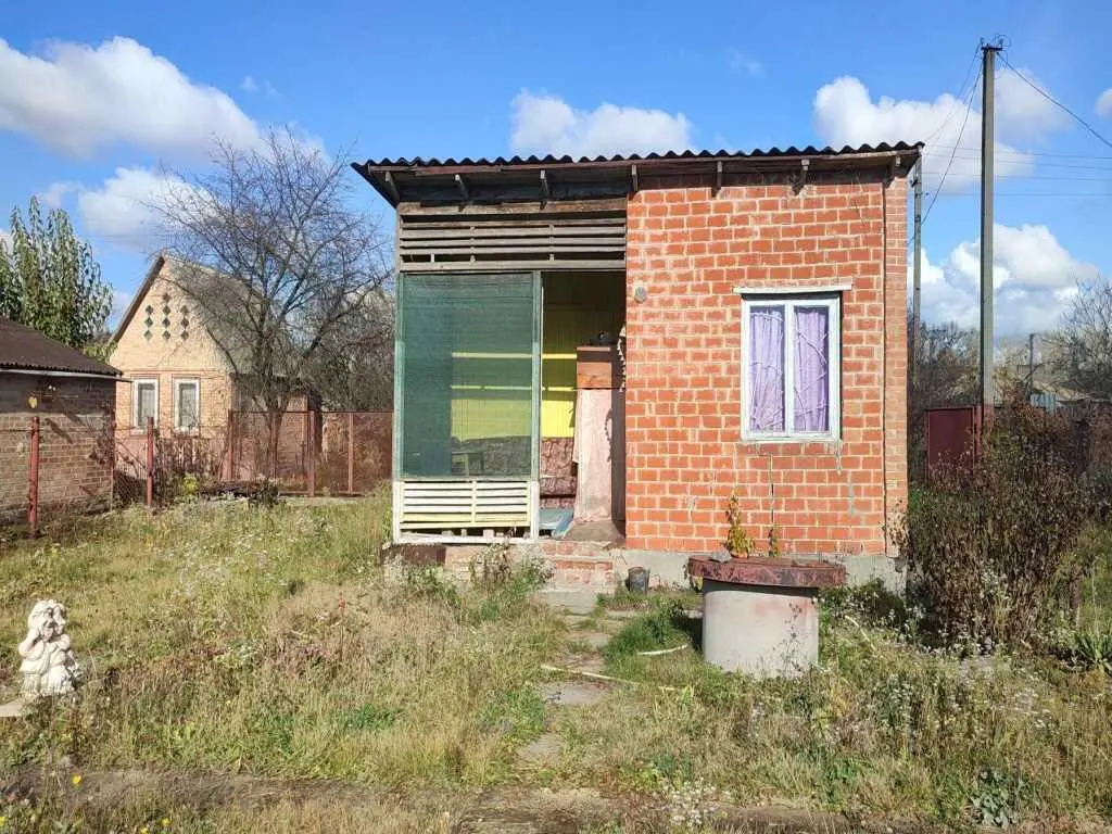 Земельна ділянка з будинком, с.Терешки