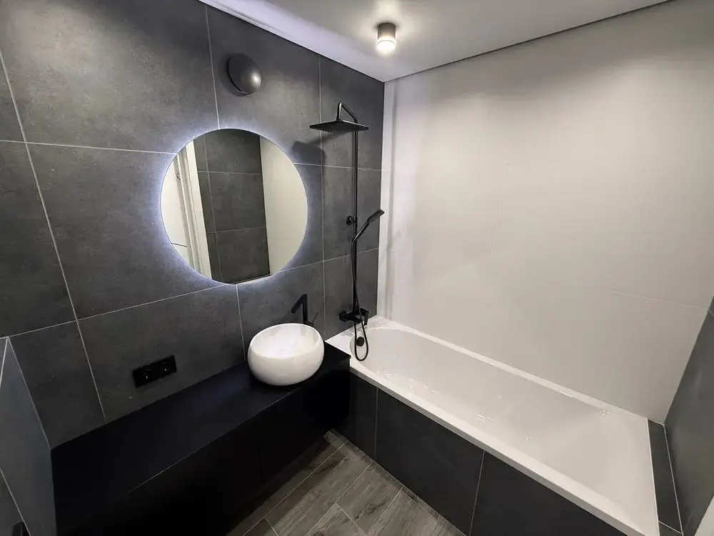 Однокімнатна квартира в новобудові на Алмазному