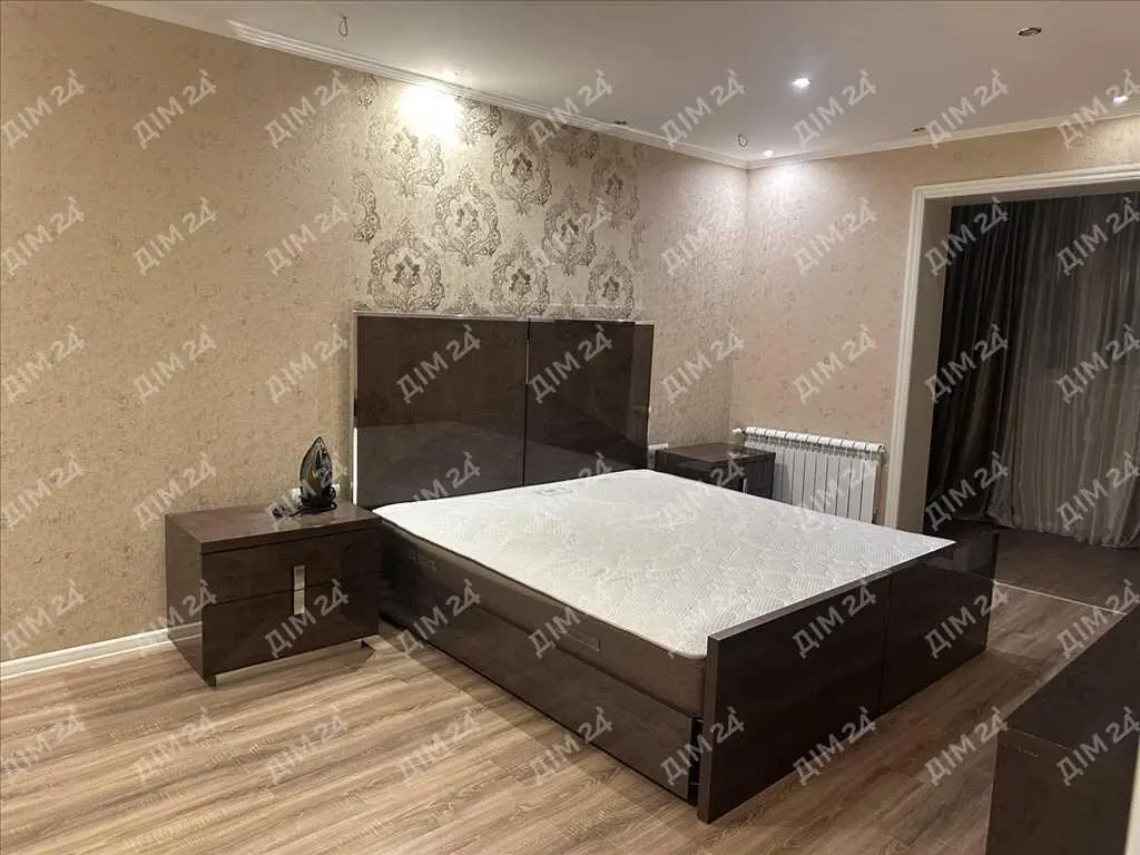 Квартира з ремонтом і автономним опаленням! 