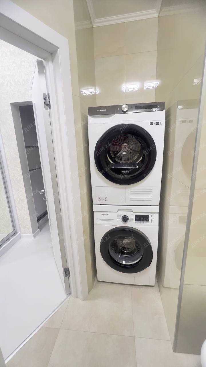 Двокімнатна квартира в Березовому сквері!