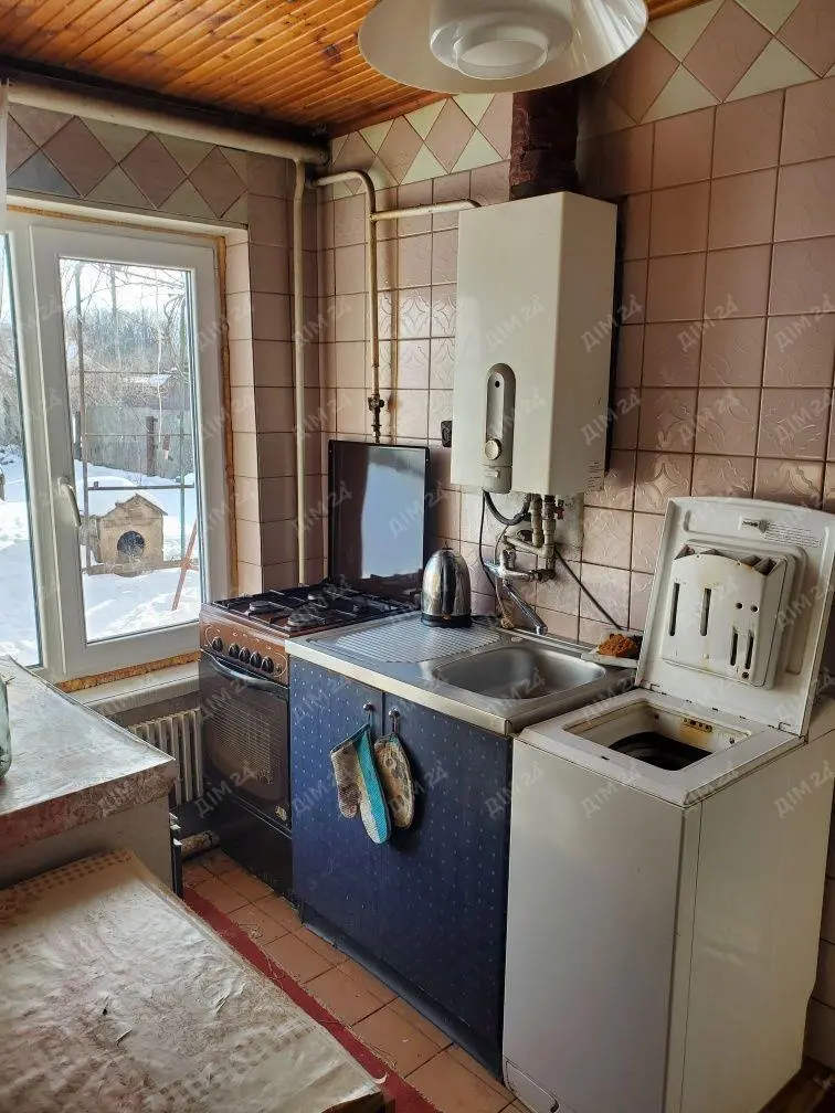 Будинок у Великому Тростянці.