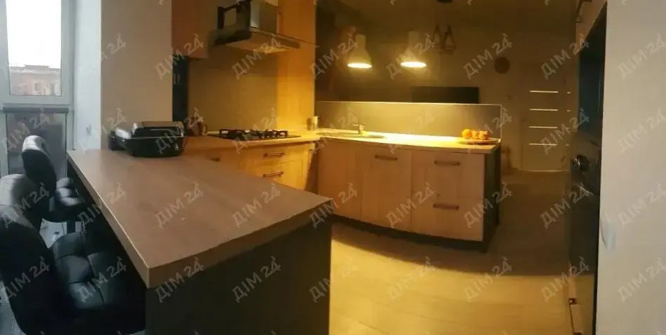 2 кімнатна квартира з ремонтом, вул. Ю. Матвійчука (Пушкіна)