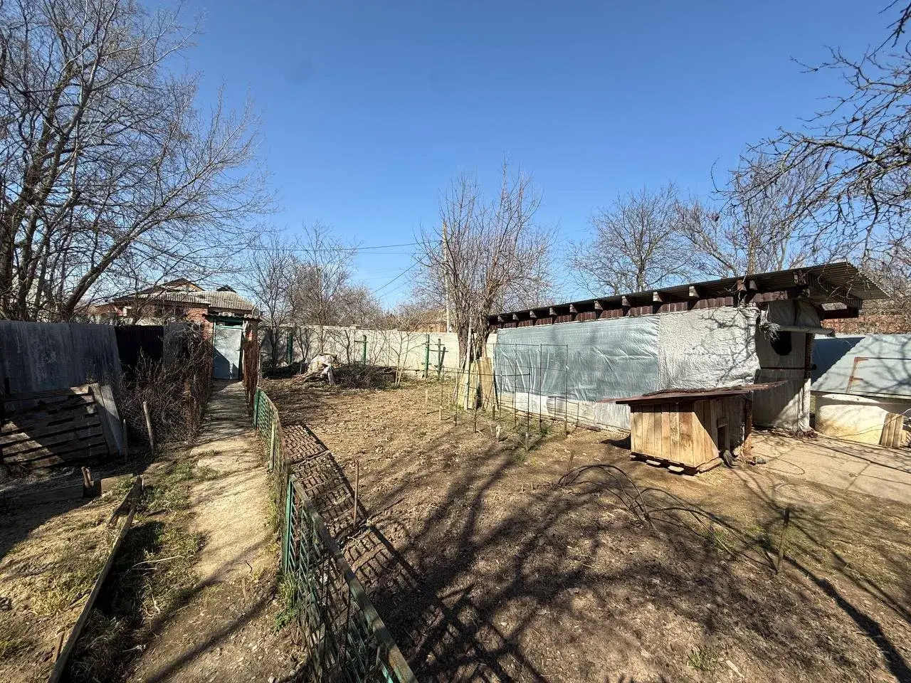 Окремий будинок з ремонтом на Монастирскій Горі