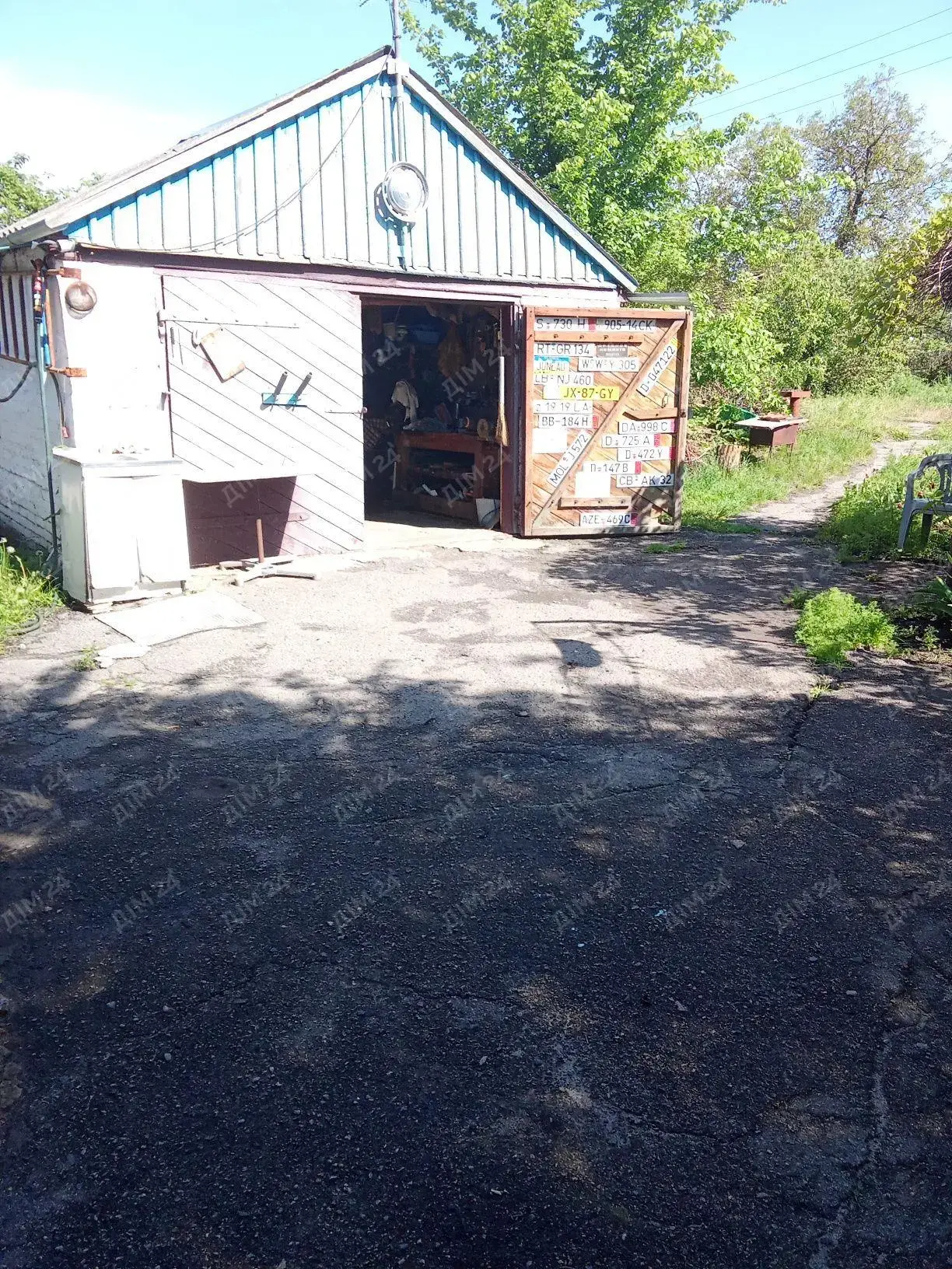 Кілька хвилин до міського пляжу. Будинок Нові Санжари. 