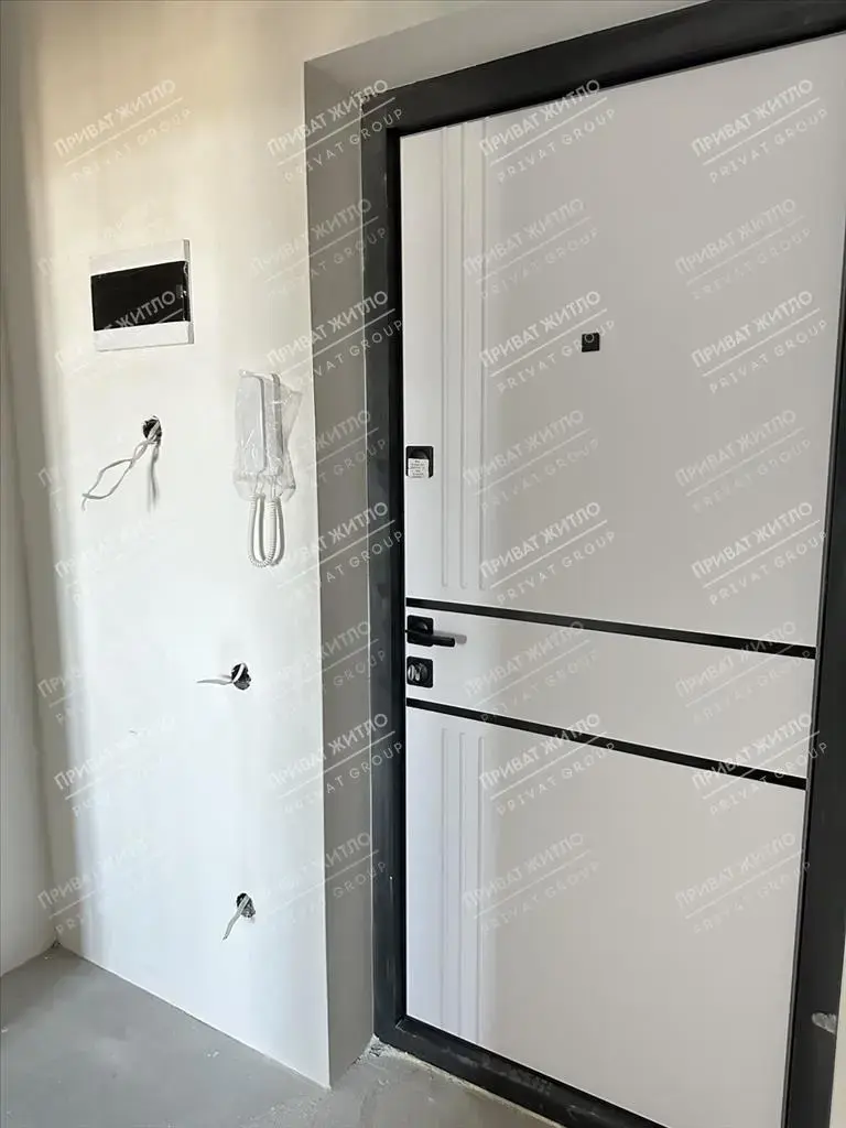 2 кімнатна квартира в новому зданому будинку ! 