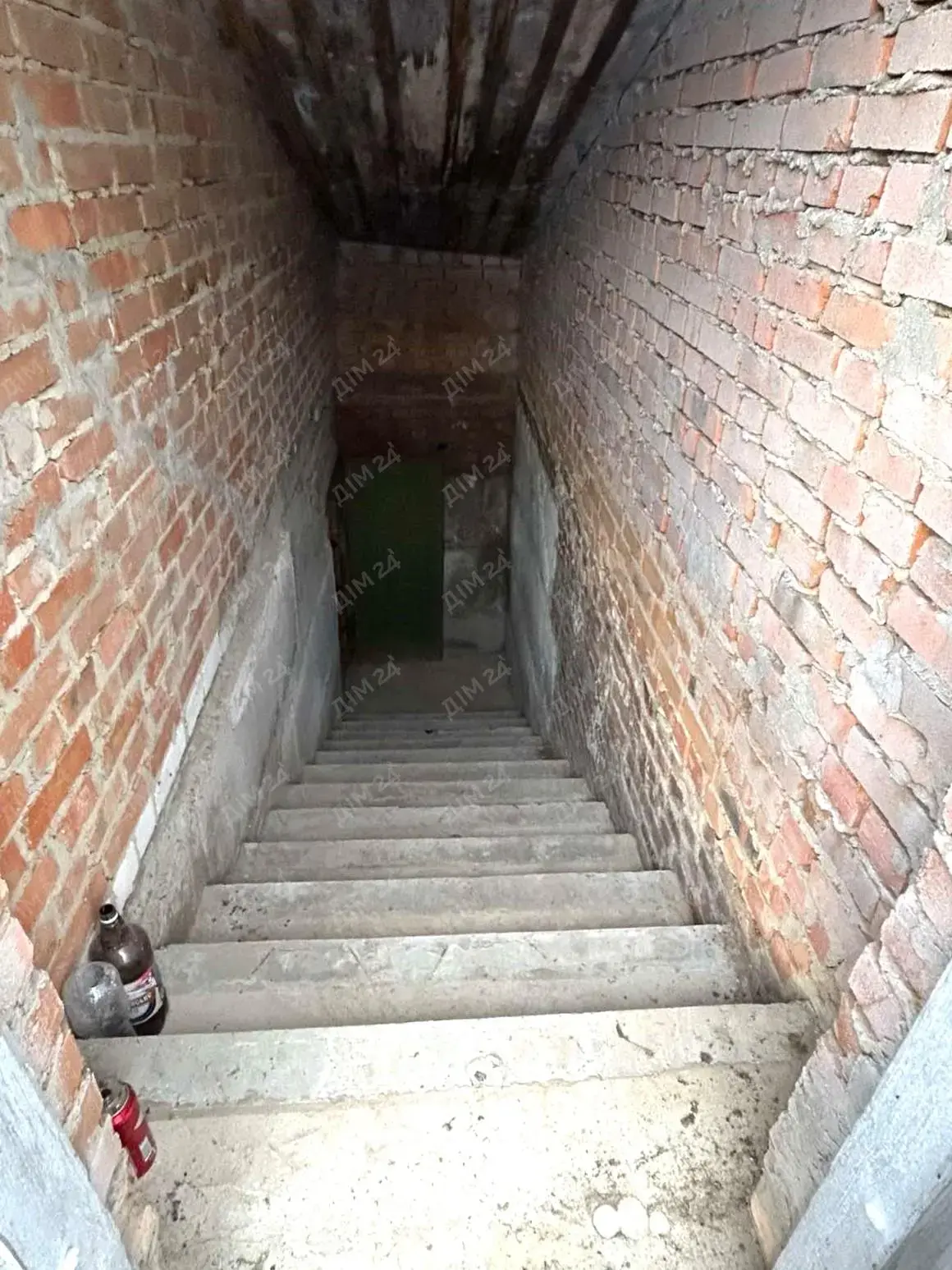 Будинок за 7 км від Полтави (с. Великий Тростянець)