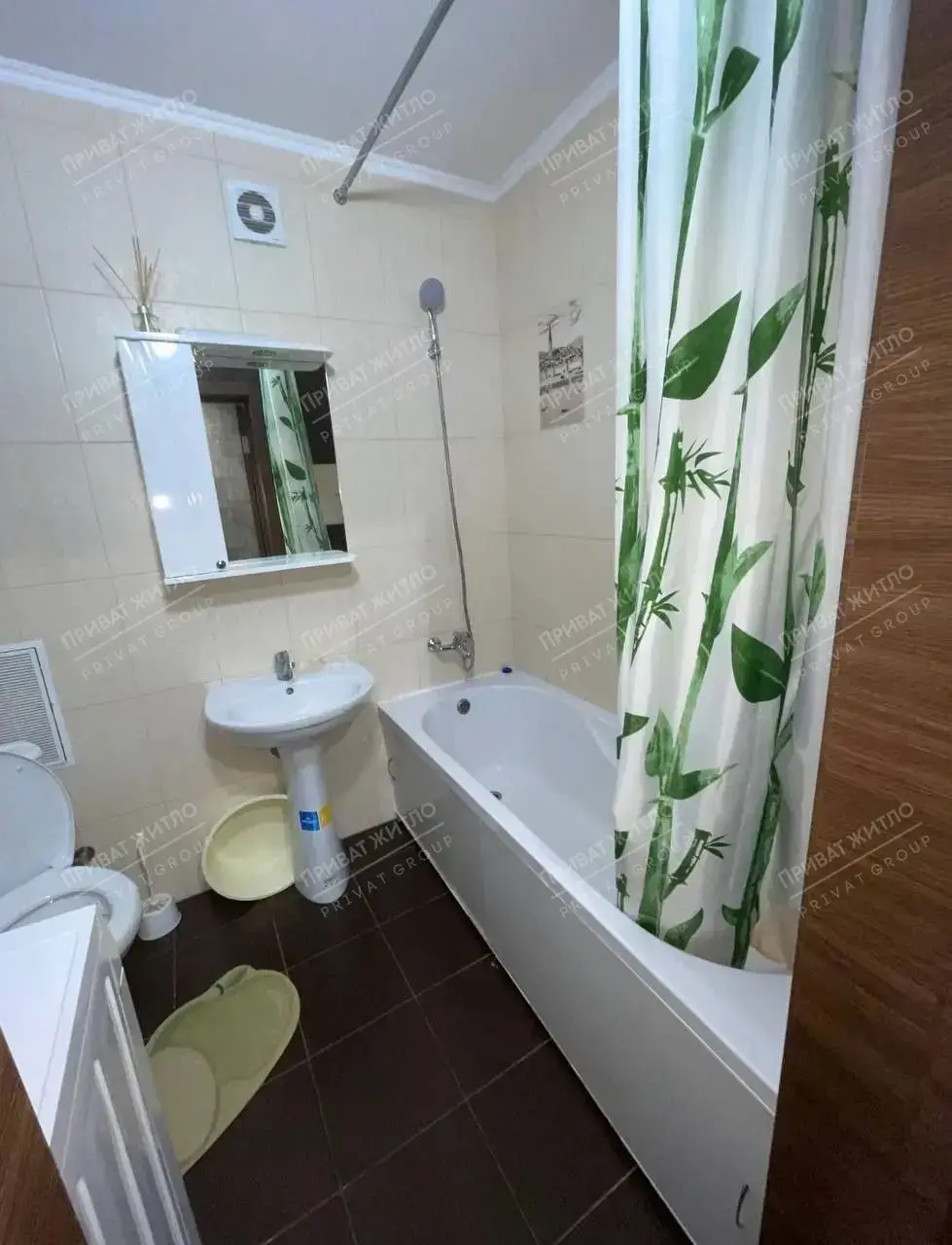 Однокімнатна квартира в спальному районі міста!