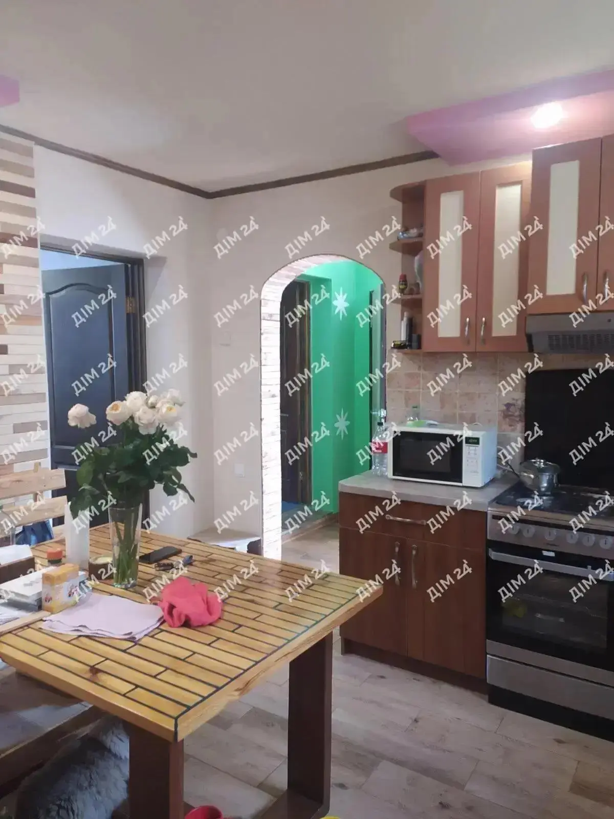 Затишна частина будинку в селі Степне Полтавського району